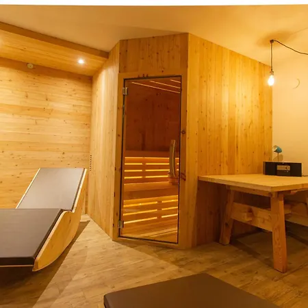 Ampas Francescato 아파트호텔 3*